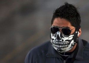 Мексиканцы придали защитным маскам новый вид
