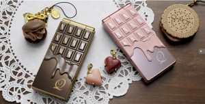 Компания Sharp представила гламурный шоколадный телефон SH-04B