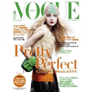 Джессика Стэм на обложке журнала Vogue