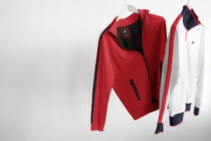 спортивные куртки Nike