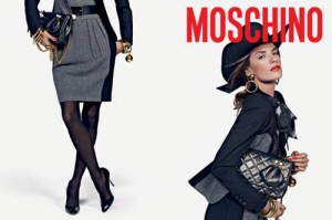 В рекламе Moschino снялась Алессандра Амбросио