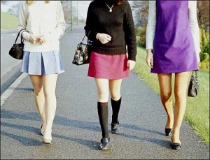В Италии наложили запрет на мини-юбки