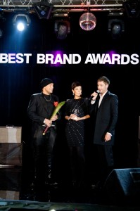 Игорь Гуляев получил премию «Лучший меховой бренд 2010»