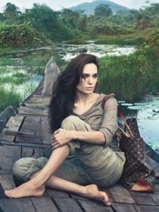 Анджелина Джоли отправилась в Азию для съемок рекламной кампании