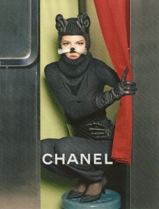 Chanel заинтриговал зрителя первыми кадрами новой рекламы