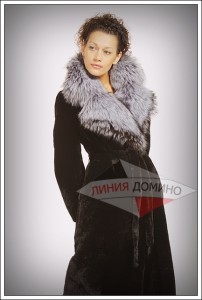 Длинное пальто из мутона с чернобуркой. Цена 7500 грн