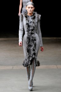 Alexander McQueen выбирает меха. Коллекция FW 2011-2012