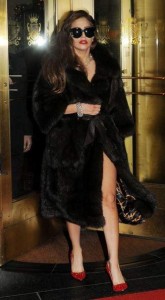 Леди Гага прикупила в Москве соболиную шубу за $ 210 тыс от Елены Ярмак