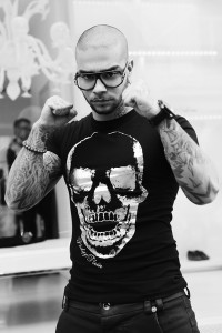 гламурный рэпер Тимати рекламирует одежду Philipp Plein