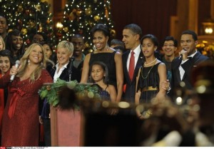 Мишель Обама на Рождественском вечере была одета в винтажное платье