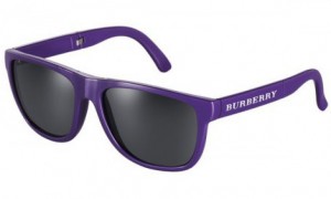 Burberry представила и выпустила в продажу новые очки-трансформеры