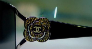 Солнцезащитные очки Icons от Chanel