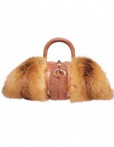 Дюжина лучших меховых сумок. Christian Dior