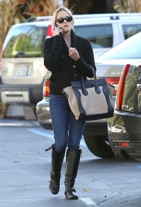 Самый популярный звездный аксессуар – это сумки Celine