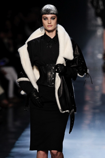 Jean Paul Gaultier осень 2012 - зима 2013, стильная кожаная куртка с мехом внутри