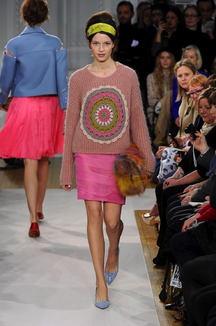 Moschino Cheap & Chic осень-зима 2012-2013 на London Fashion Week