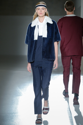 Меха в новой весенней коллекции Prada 2013 на Миланской Неделе Моды