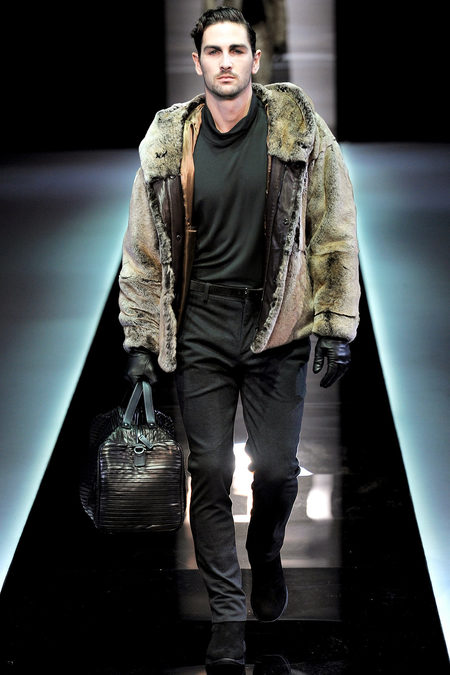 Giorgio Armani, осень 2013 , мужская одежда.  Меховая куртка