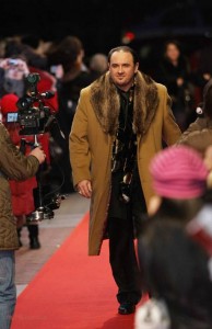 Владимир Гришко в пальто с меховым воротником